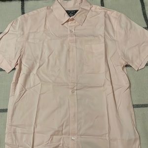 Short sleeve button up
